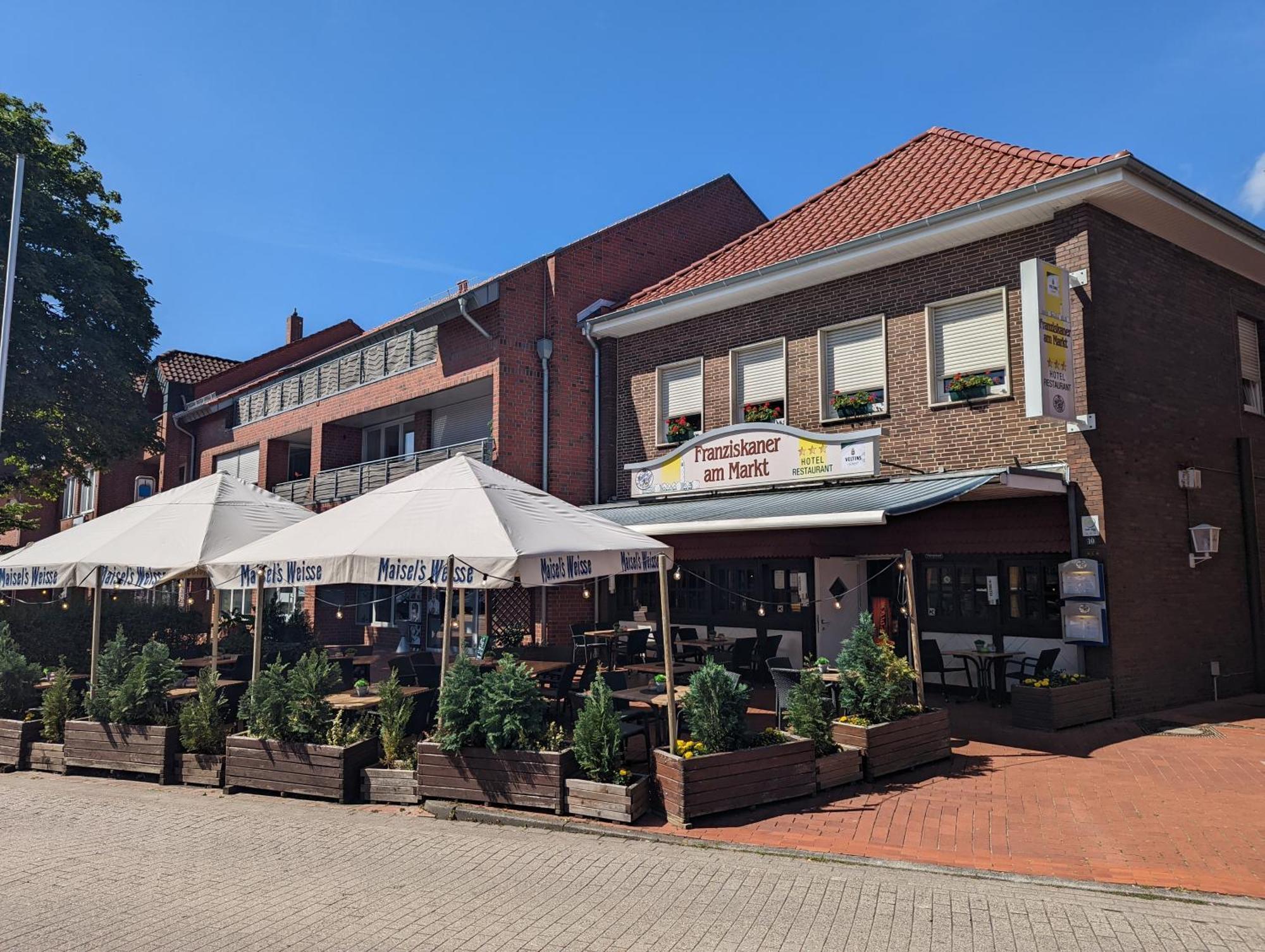 Franziskaner Am Markt Loningen ภายนอก รูปภาพ